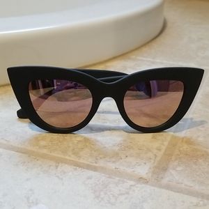 Quay Kitti pink mirror sunglasses